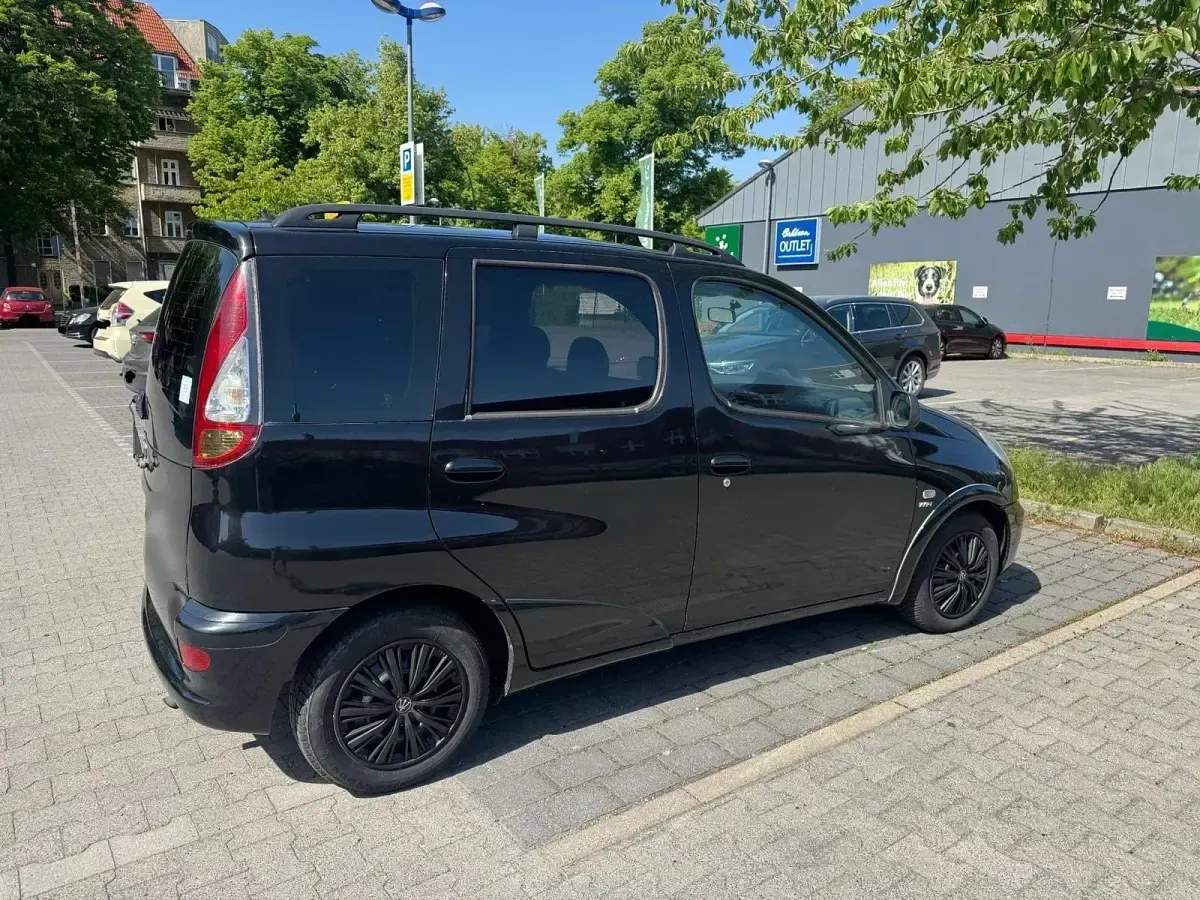 Gebraucht Toyota Yaris 105 PS (77 kW) 2005 Schwarz Kombi
