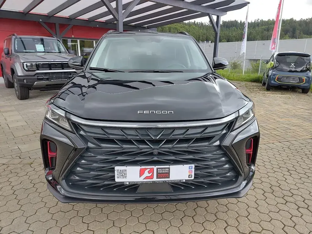 Gebraucht DFSK Fengon 177 PS (130 kW) 2024 Schwarz SUV