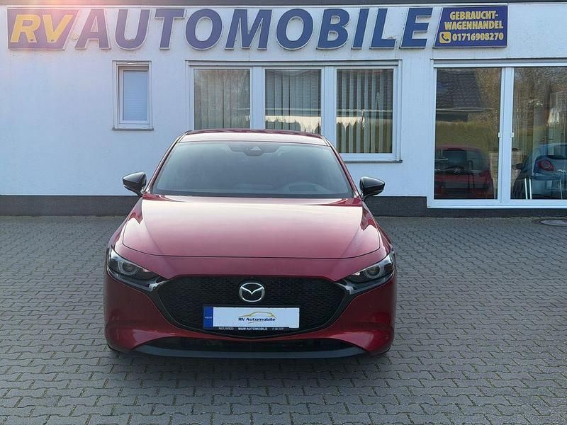 Rot Gebraucht 2019 Mazda 3 Inclusive Limousine | 15.999 € - Bild 1/4