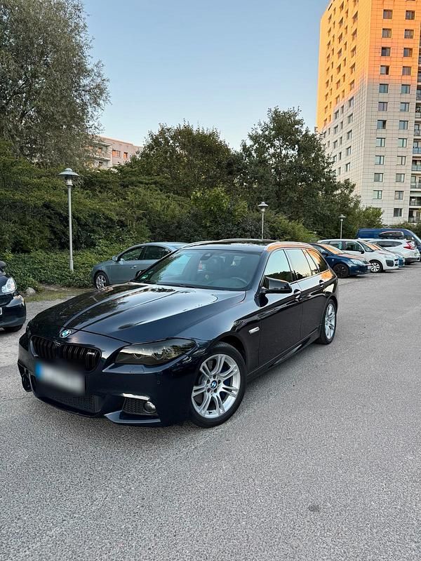 Schwarz Gebraucht 2012 BMW 535 Kombi | 8.800 € (Superpreis) - Bild 1/4