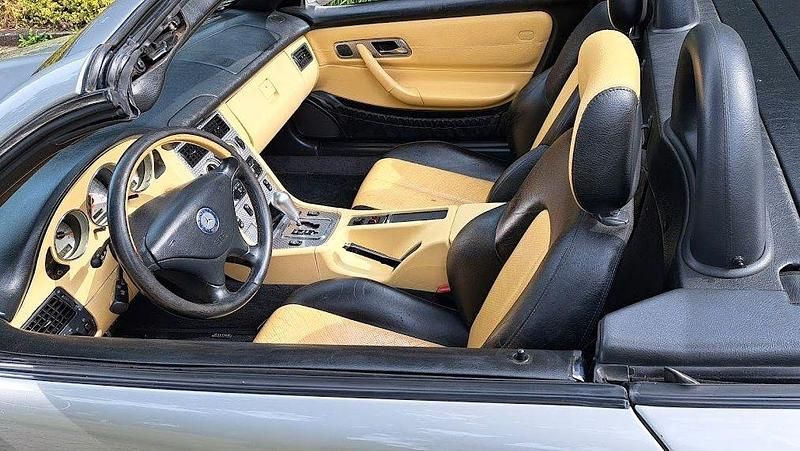 Gebraucht Mercedes SLK200 163 PS (119 kW) 2004 Silber Cabrio