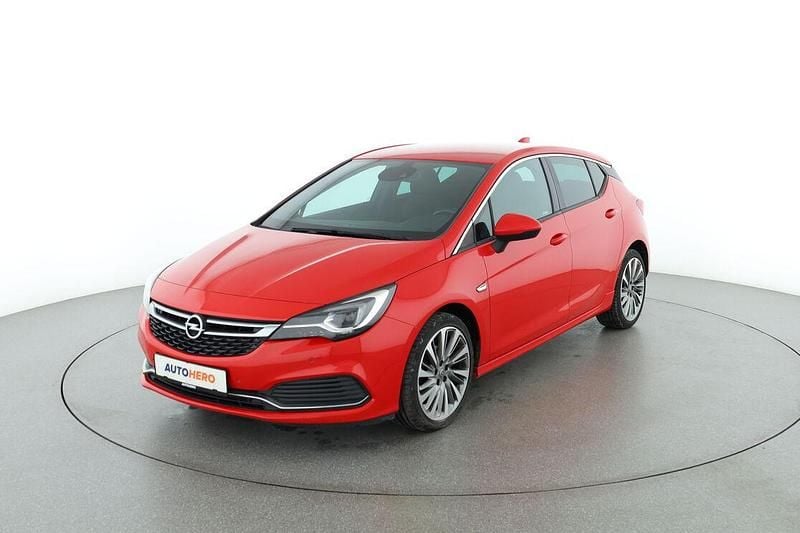 Rot Gebraucht 2017 Opel Astra Dynamic Limousine | 10.280 € (Guter Preis) - Bild 1/3