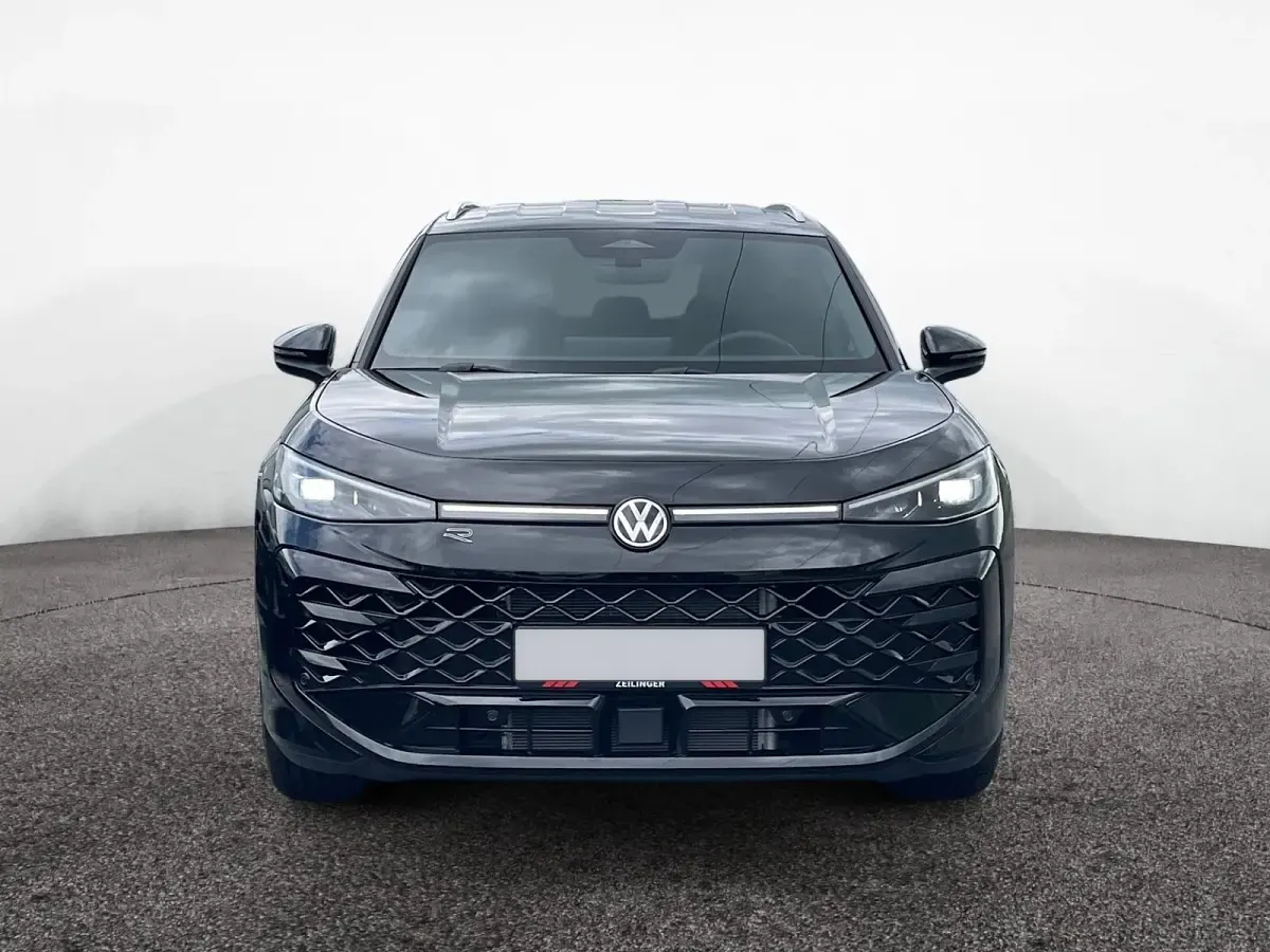 Neu VW T-Roc R-line 150 PS (110 kW) 2026 Grenadillschwarz SUV