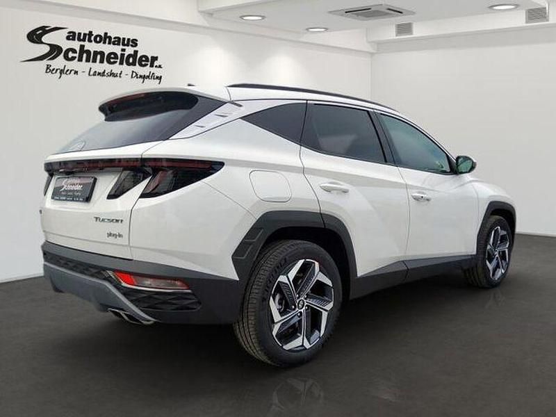 Gebraucht Hyundai Tucson Trend 265 PS (194 kW) 2021 Polar white SUV