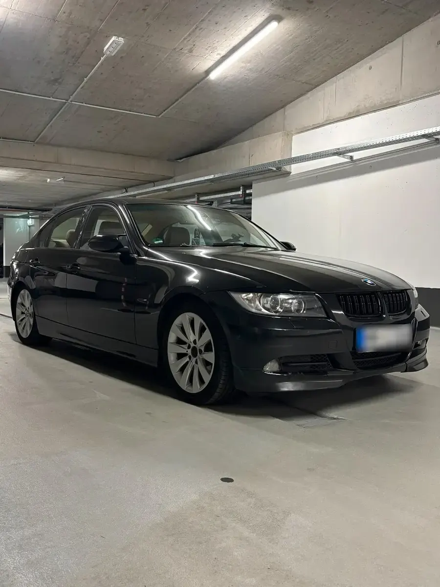 Gebraucht BMW 320 150 PS (110 kW) 2005 Schwarz Limousine