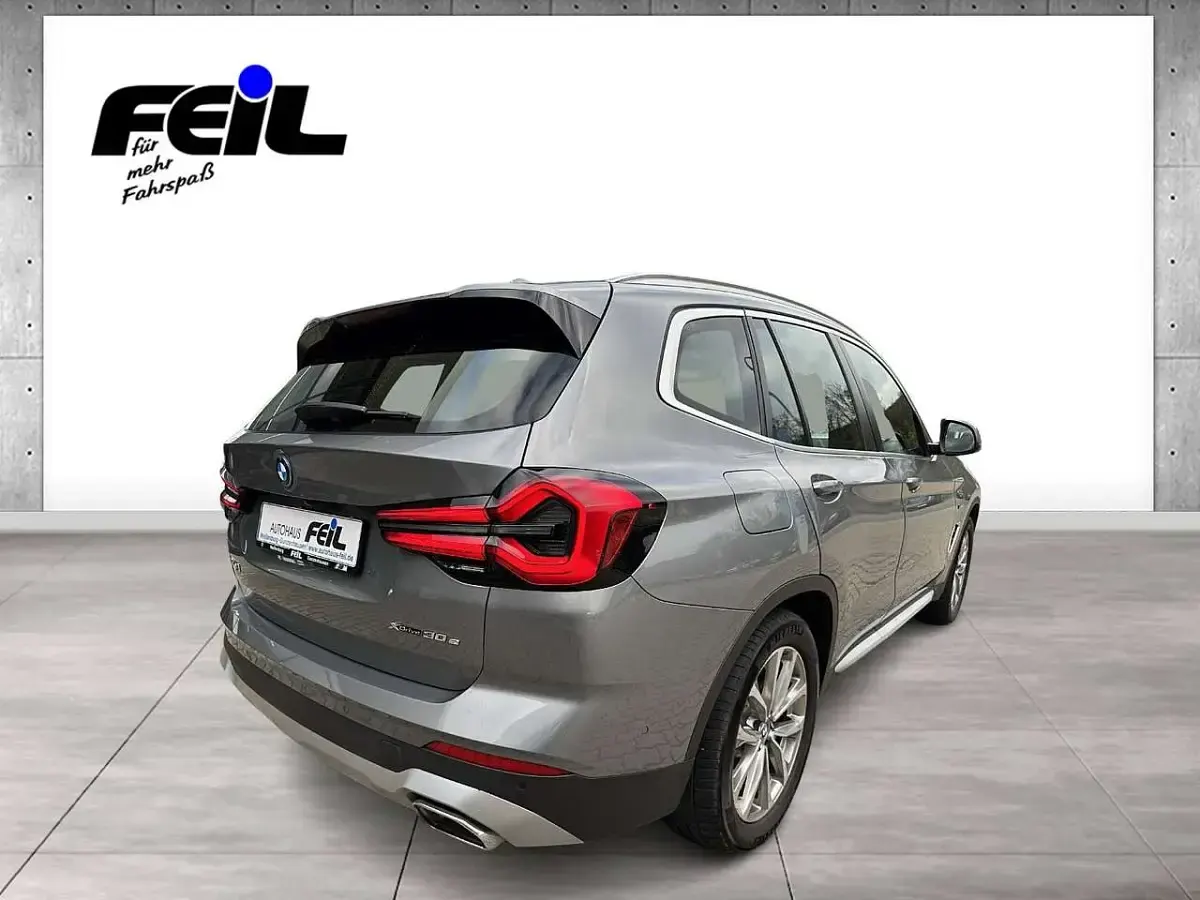 Gebraucht BMW X3 Sport Line 292 PS (214 kW) 2022 Skyscraper grau metallic SUV