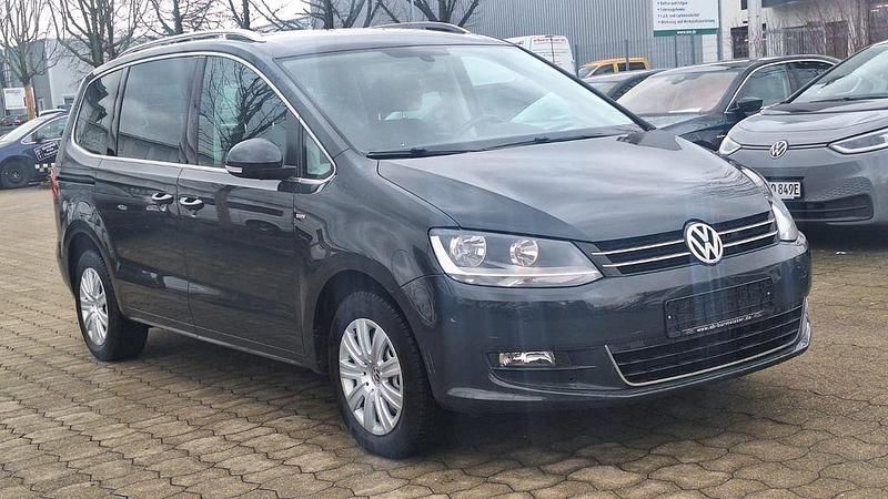 Gebraucht VW Sharan Cup 150 PS (110 kW) 2014 Grau Van / Kleinbus