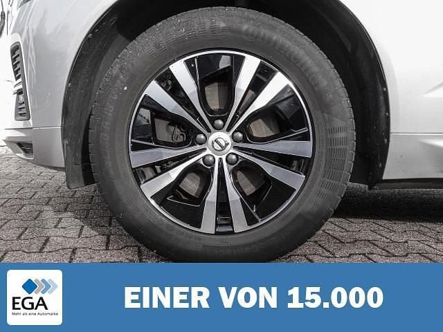 Gebraucht Volvo XC60 Momentum 197 PS (144 kW) 2022 Metallic SUV
