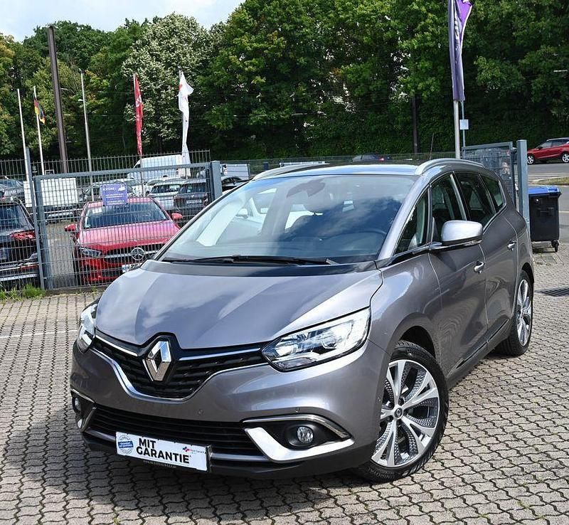 Grau Gebraucht 2017 Renault Grand Scénic IV Intens Van / Kleinbus | 12.989 € (Fairer Preis) - Bild 1/4