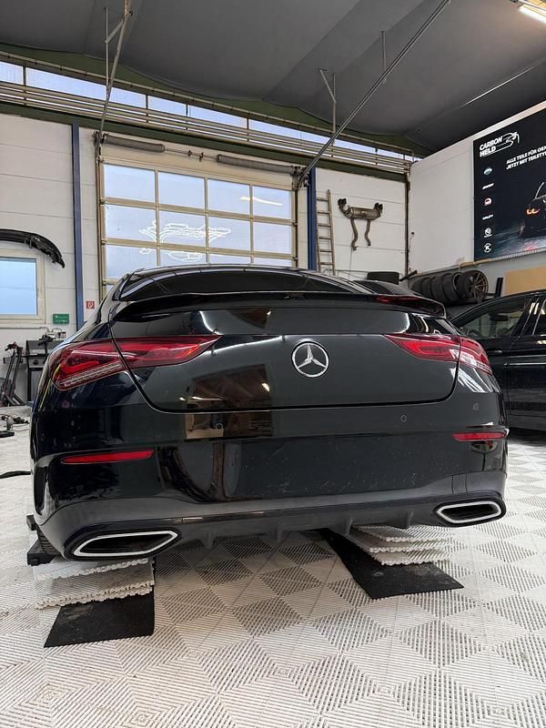 Gebraucht Mercedes CLA220 190 PS (139 kW) 2019 Schwarz Limousine