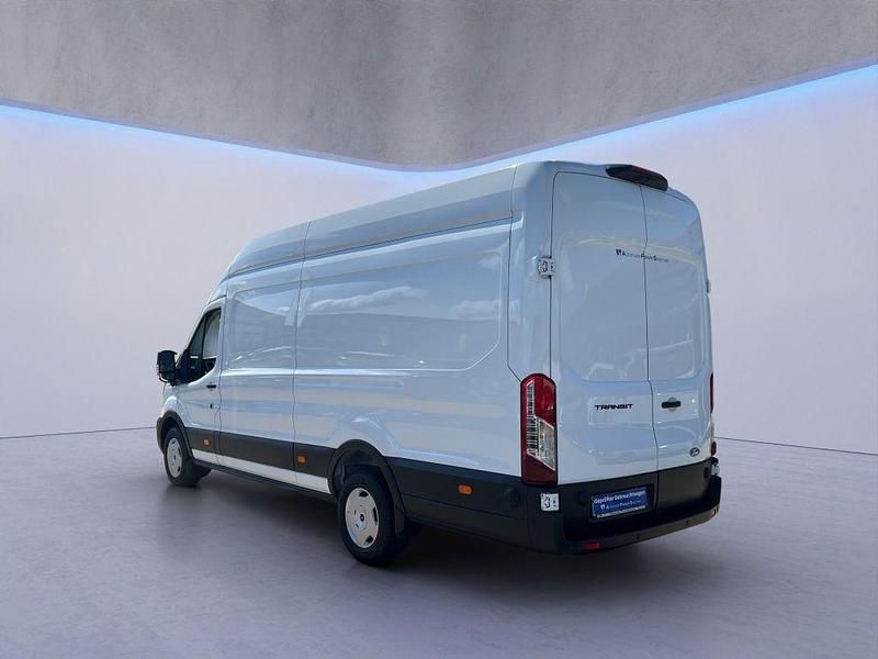 Gebraucht Ford Transit Trend 131 PS (96 kW) 2025 Weiß Limousine