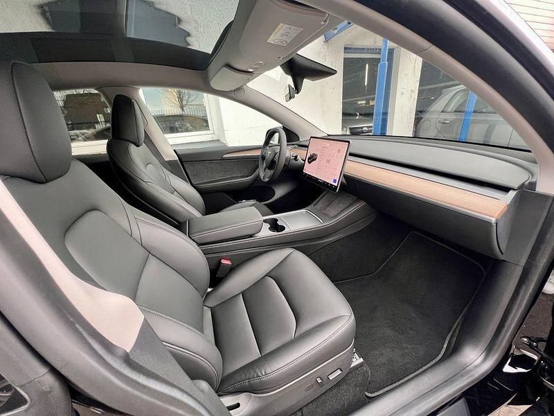 Brugt Tesla Model Y Long Range AWD 378 kW (514 HK) 2022 Sort SUV