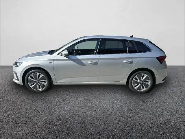 Gebraucht Skoda 110 R Tour 150 PS (110 kW) 2025 Brilliantsilber metallic Limousine