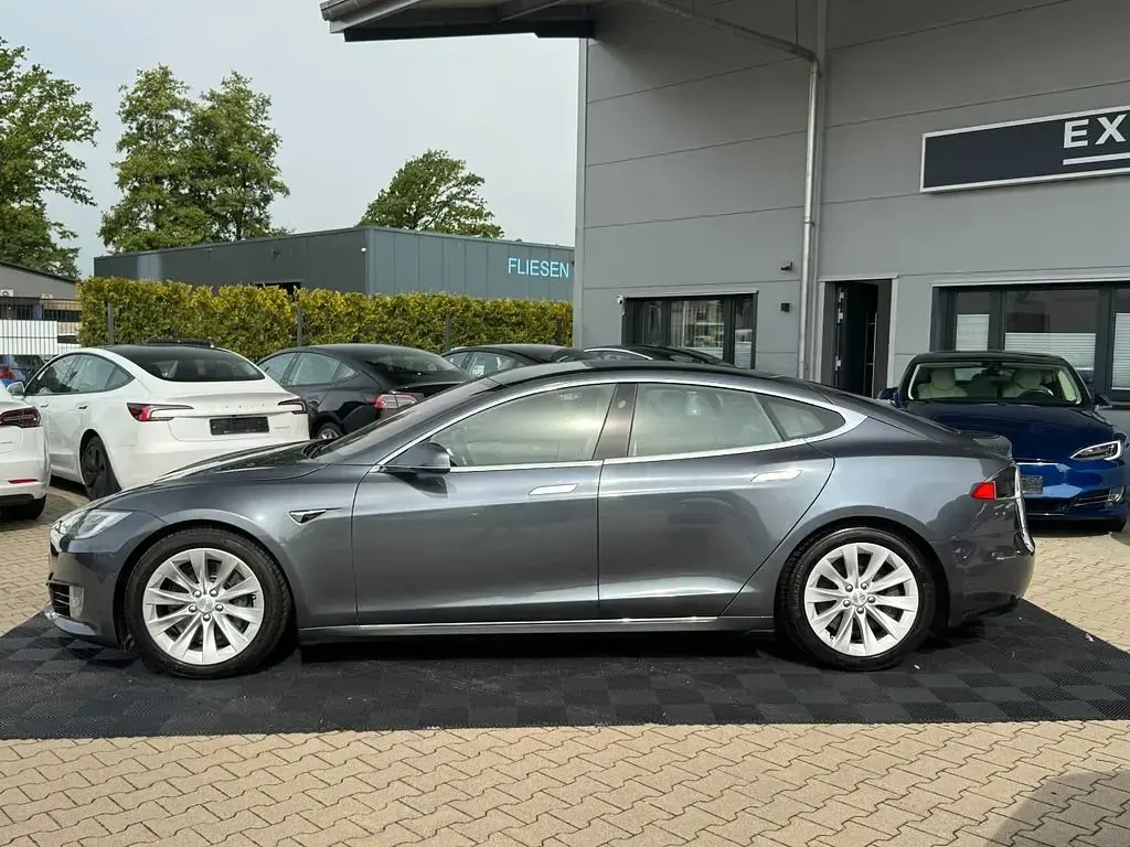 Gebraucht Tesla Model S 386 kW (525 PS) 2019 Grau Kleinwagen