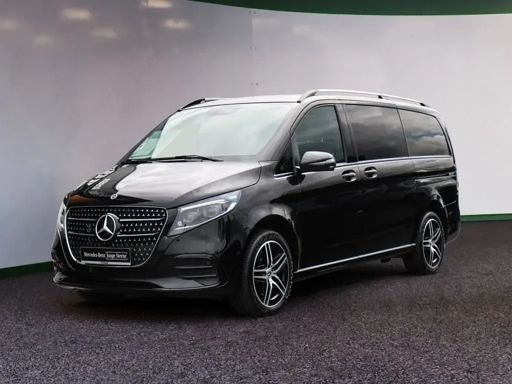 Gebraucht Mercedes V250 Exclusive 190 PS (139 kW) 2025 Schwarz / obsidianschwarz Van / Kleinbus