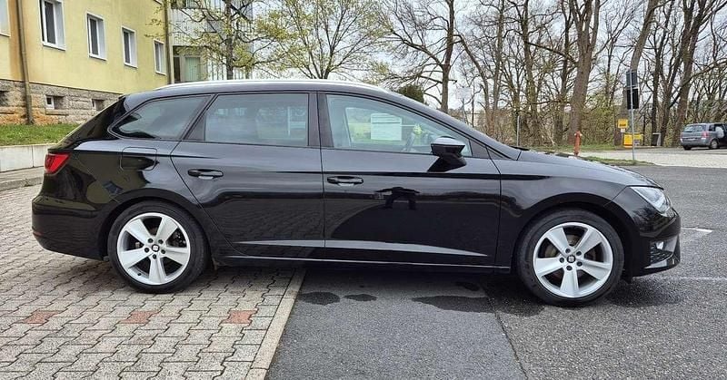 Gebraucht Seat Leon FR 125 PS (91 kW) 2015 Schwarz Kombi