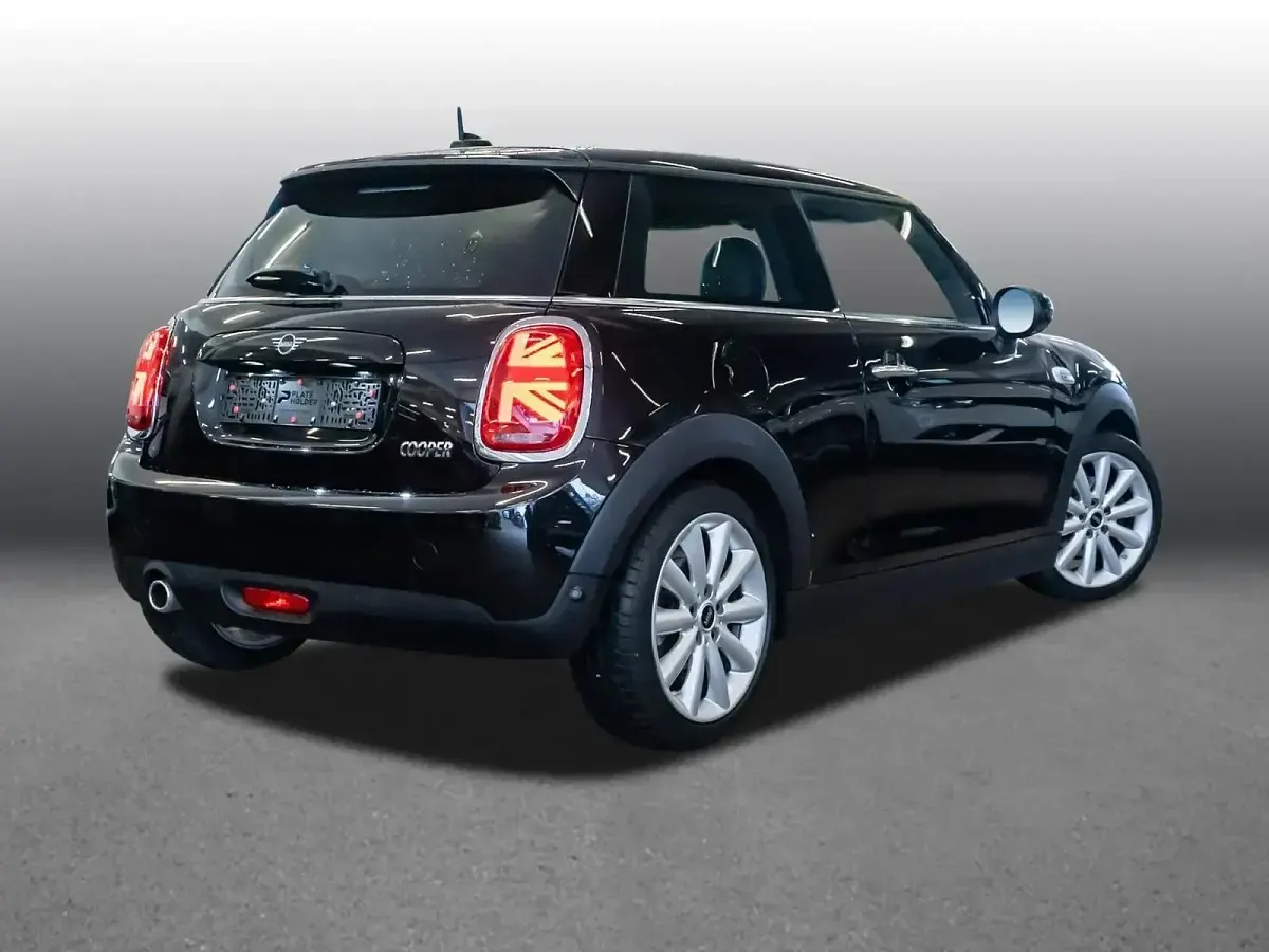 Occasion Mini Cooper 2019 Zwart Hatchback