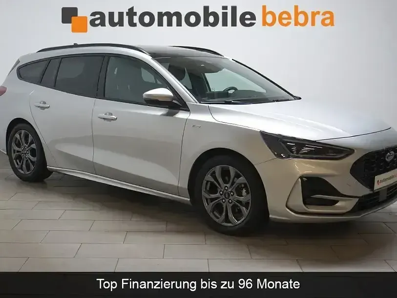 Gebraucht Ford Focus ST-Line X 155 PS (114 kW) 2024 Moondust silber Kombi