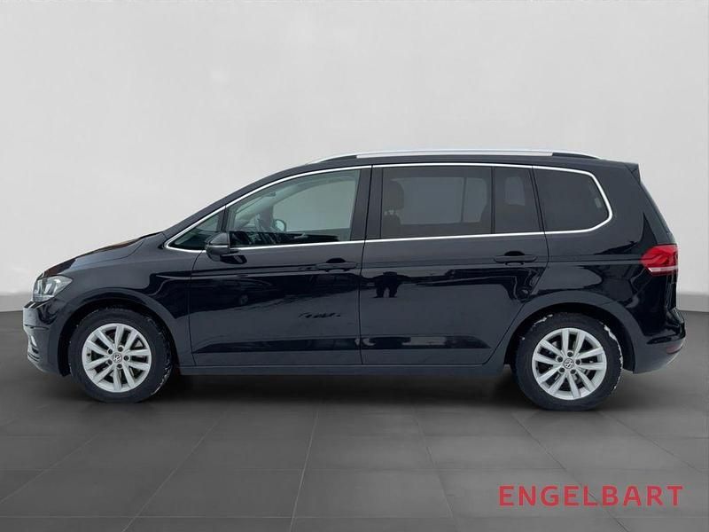 Gebraucht VW Touran Highline 150 PS (110 kW) 2018 Schwarz Van / Kleinbus