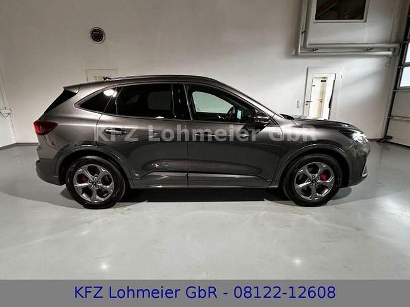 Neu Ford Kuga ST-Line X 179 PS (131 kW) 2025 Magneticgrau (metallic) SUV