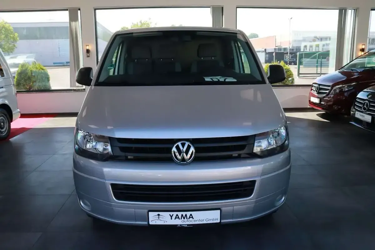 Gebraucht VW T5 140 PS (102 kW) 2015 Reflexsilber metallic Van