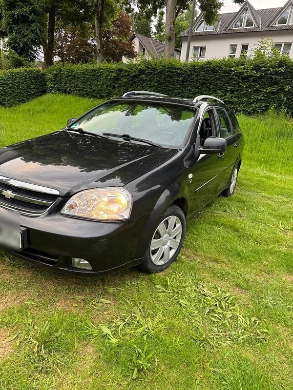 Schwarz Gebraucht 2010 Chevrolet Nubira Kombi | 850 € (Fairer Preis) - Bild 1/4