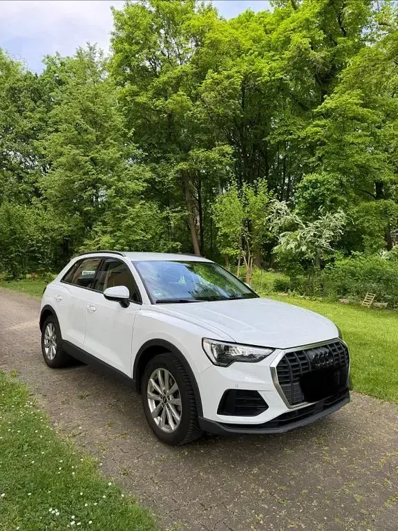 Occasion Audi Q3 Design 150 ch (110 kW) 2023 Blanc SUV