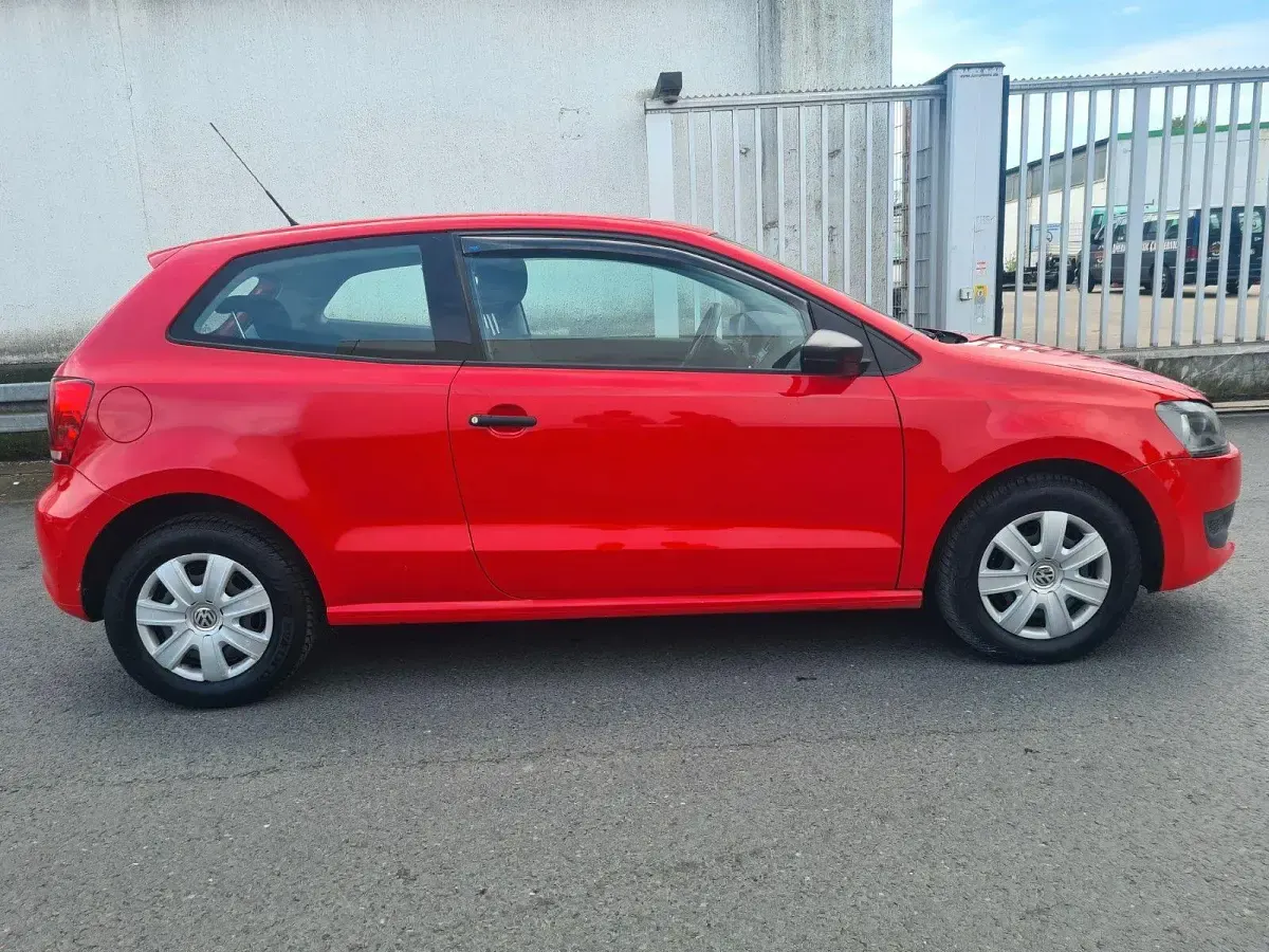 Brugt VW Polo Trendline 60 HK (44 kW) 2012 Rød Hatchback