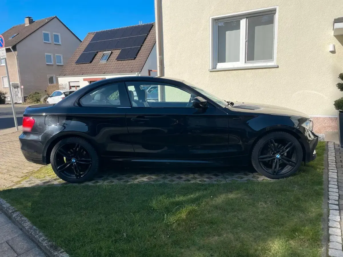 Gebraucht BMW 120 Coupé M Sport 170 PS (125 kW) 2011 Schwarz Coupé