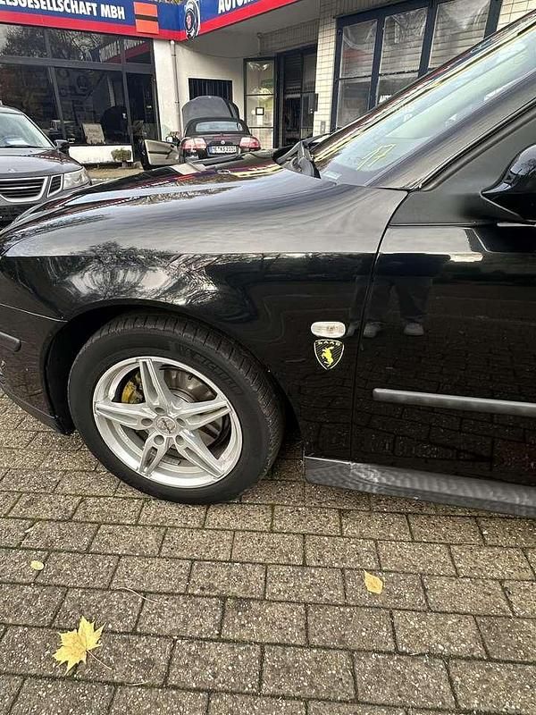 Second-hand Saab 9-3 Linear 122 CP (89 kW) 2004 Negru Berlinǎ