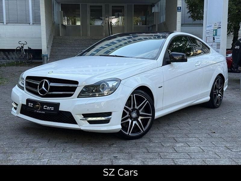 Weiß Gebraucht 2013 Mercedes C250 AMG Coupé | 13.000 € (Guter Preis) - Bild 1/4