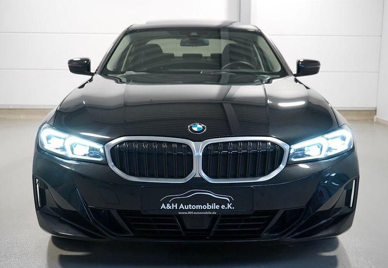 Gebraucht BMW 320 190 PS (139 kW) 2024 Schwarz Limousine