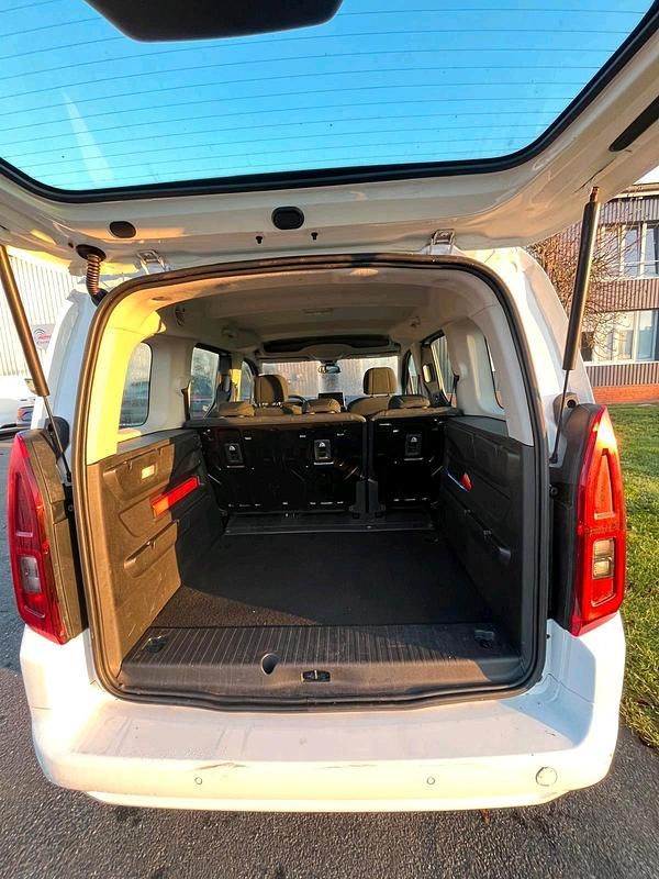Gebraucht Opel Combo Life 102 PS (75 kW) 2019 Weiß Van / Kleinbus