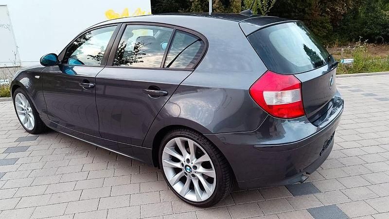 Gebraucht BMW 116 116 PS (85 kW) 2006 Grau Kleinwagen