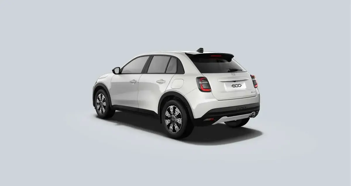 Gebraucht Fiat 600 Icon 145 PS (106 kW) 2025 Gelato weiß SUV