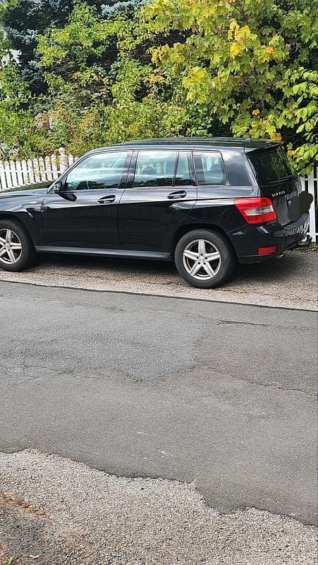 Schwarz Gebraucht 2012 Mercedes GLK200 SUV | 8.200 € (Guter Preis) - Bild 1/4