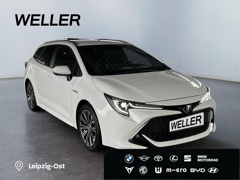 Gebraucht Toyota Corolla Team 122 PS (89 kW) 2020 Weiß Kombi