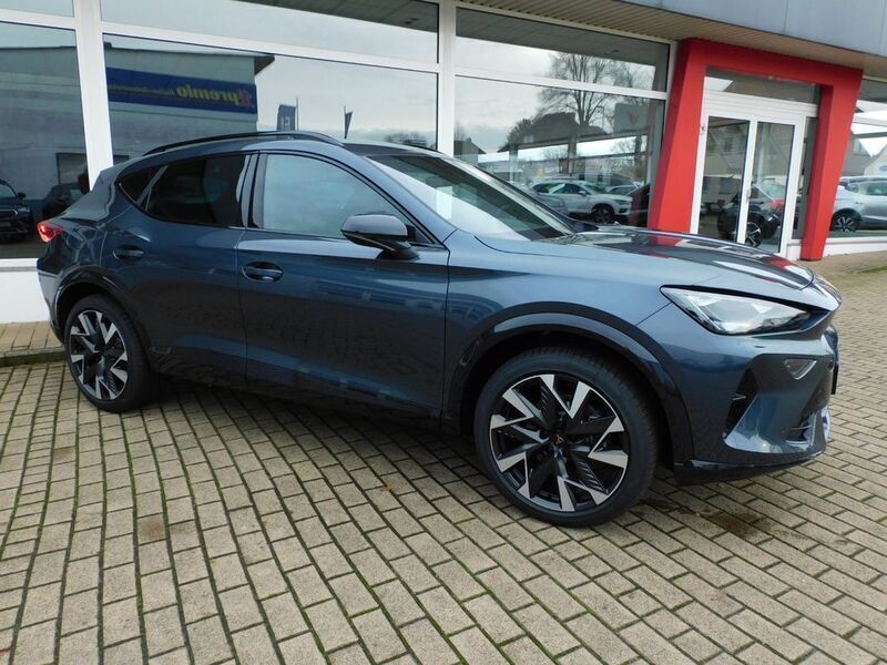 Grau Neu 2024 Cupra Formentor SUV | 39.990 € (Teuer) - Bild 1/4