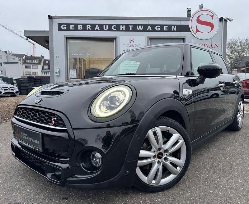Gebraucht Mini Cooper S 192 PS (141 kW) 2019 Schwarz Kleinwagen