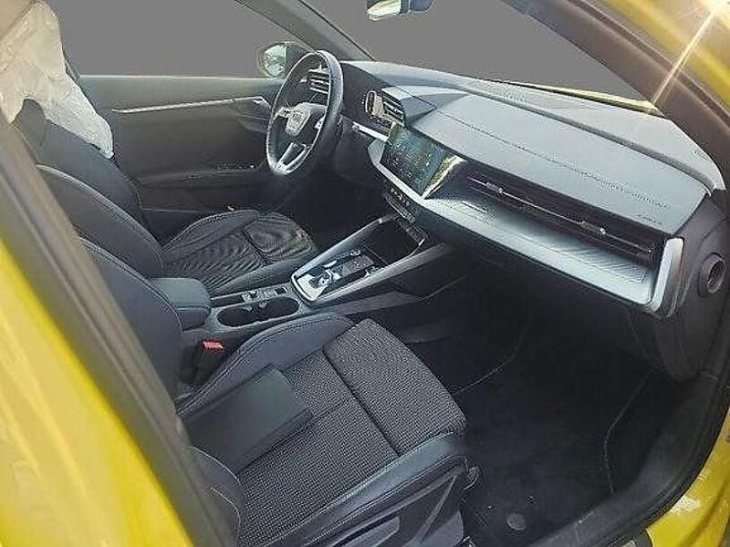 Gebraucht Audi A3 e-tron Ambiente 109 PS (80 kW) 2022 Andere Kleinwagen