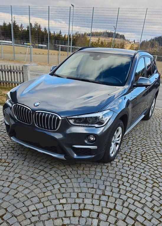 Gebraucht BMW X1 xLine 231 PS (169 kW) 2015 Grau SUV