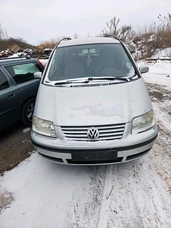 Gebraucht VW Sharan 115 PS (84 kW) 2003 Grau Van / Kleinbus