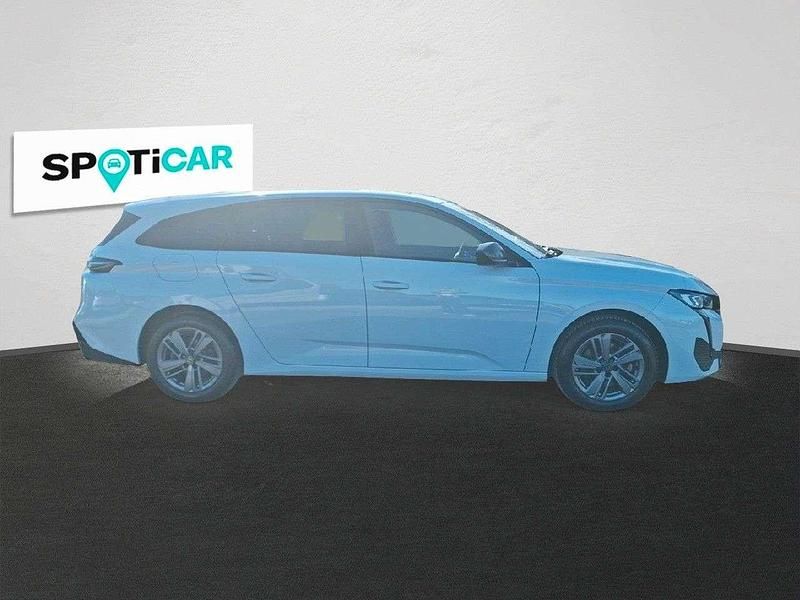 Gebraucht Peugeot 308 SW Allure 131 PS (96 kW) 2024 Okenit weiß met. Kombi