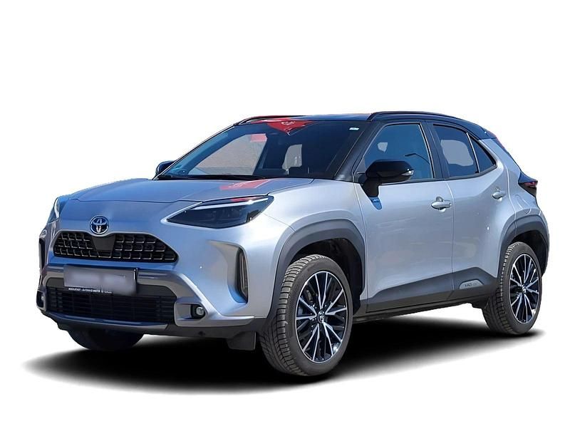 Silber Gebraucht 2022 Toyota Yaris Cross SUV | 33.378 € (Teuer) - Bild 1/4