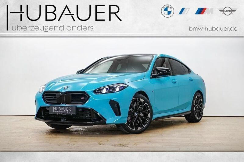 Blau Gebraucht 2024 BMW M235 Shadowline Coupé | 57.390 € - Bild 1/4