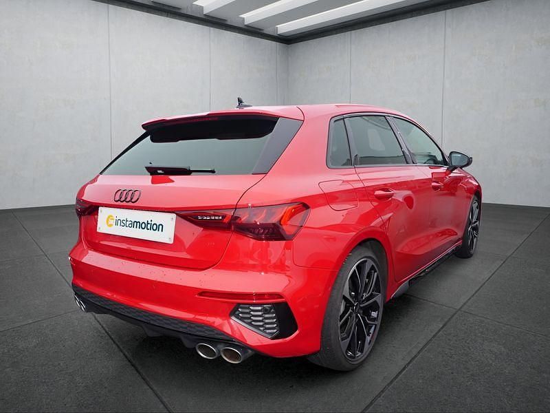 Gebraucht Audi S3 Sportback 310 PS (228 kW) 2023 Rot Kleinwagen