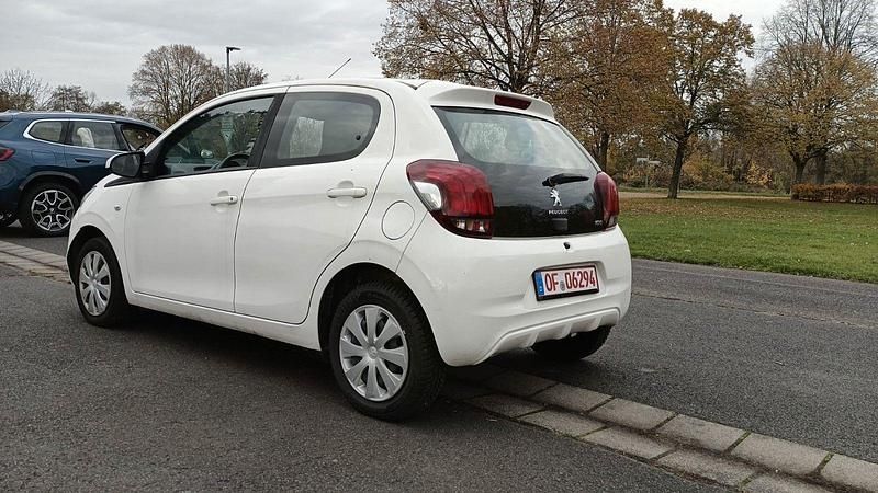 Gebraucht Peugeot 108 Active 72 PS (52 kW) 2020 Weiß Kleinwagen