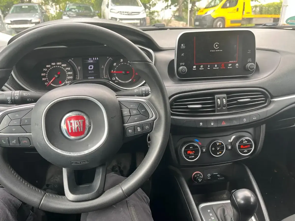 Gebraucht Fiat Tipo 120 PS (88 kW) 2018 Grau Kombi