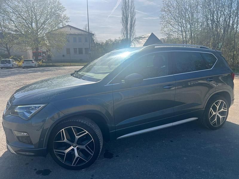 Gebraucht Seat Ateca FR 150 PS (110 kW) 2019 Grau SUV