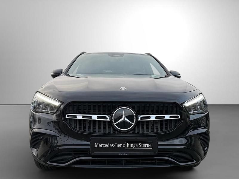 Gebraucht Mercedes GLA250 Progressive 218 PS (160 kW) 2025 Schwarz SUV